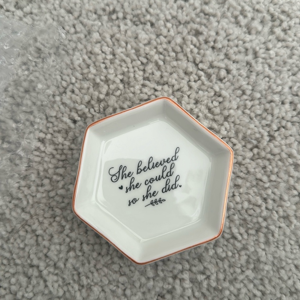 Ring dish